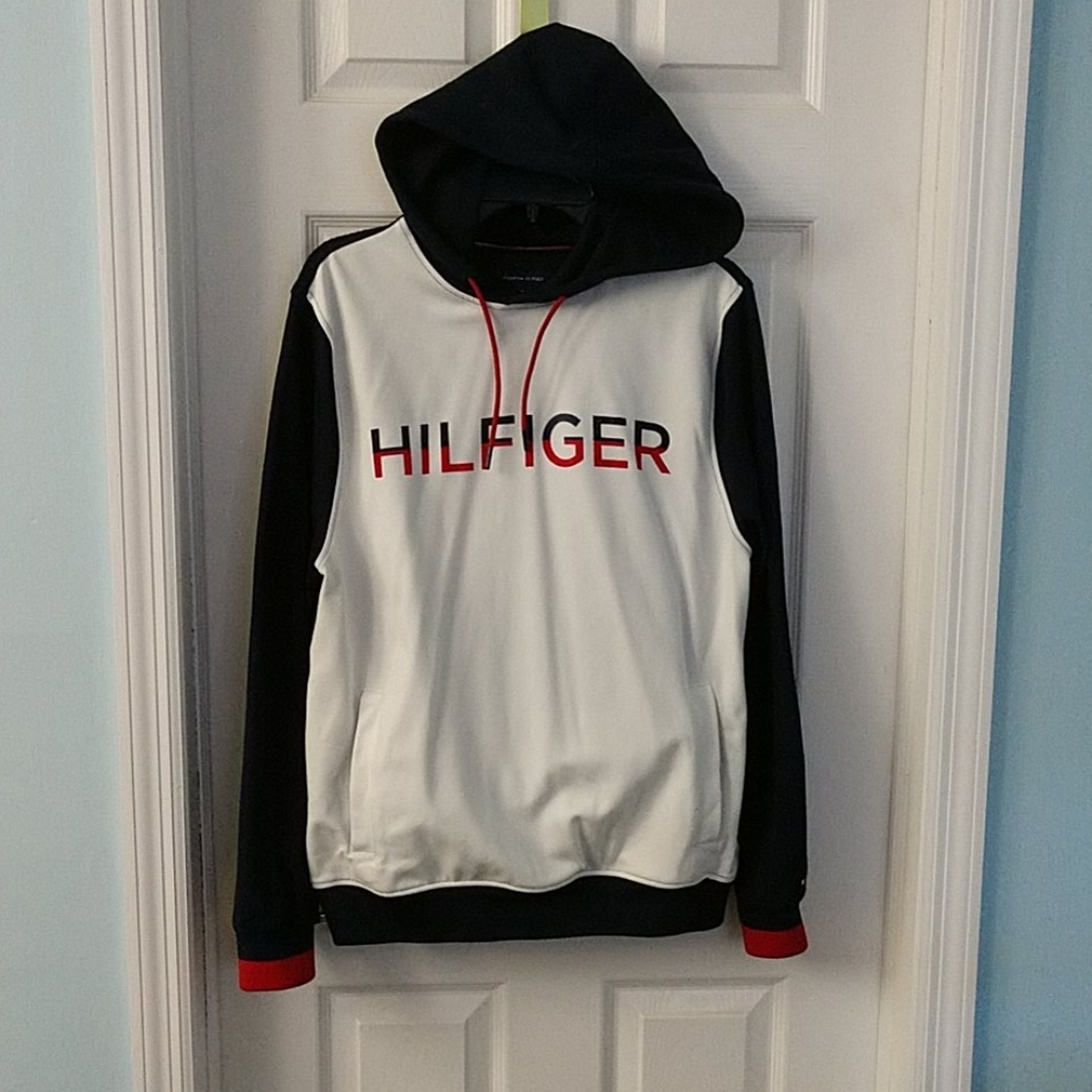 Hoodie sweatshirt